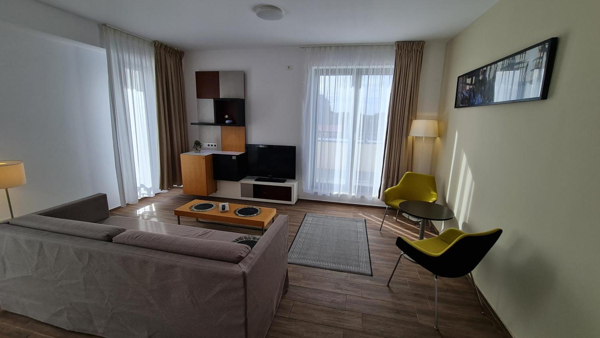 Jafar 9 Penthouse Apartment *